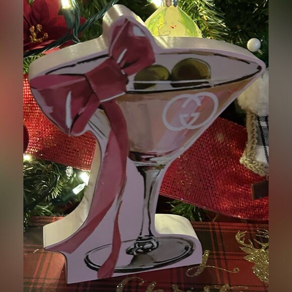Gucci pink martini glass Painted Art New Years Christmas NWT - Picture 3 of 5